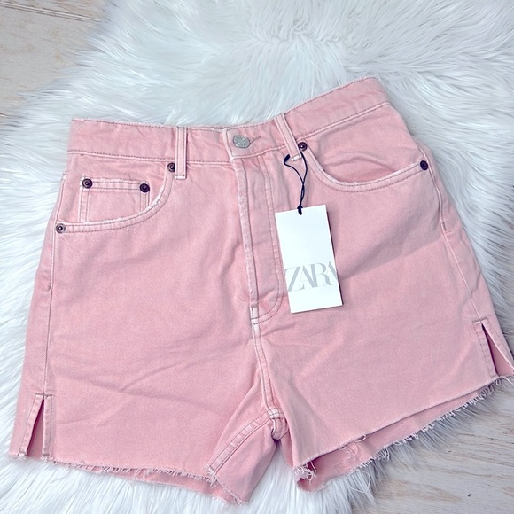 Zara Pants - ZARA l Frayed Peach Denim Shorts NWT Size 6